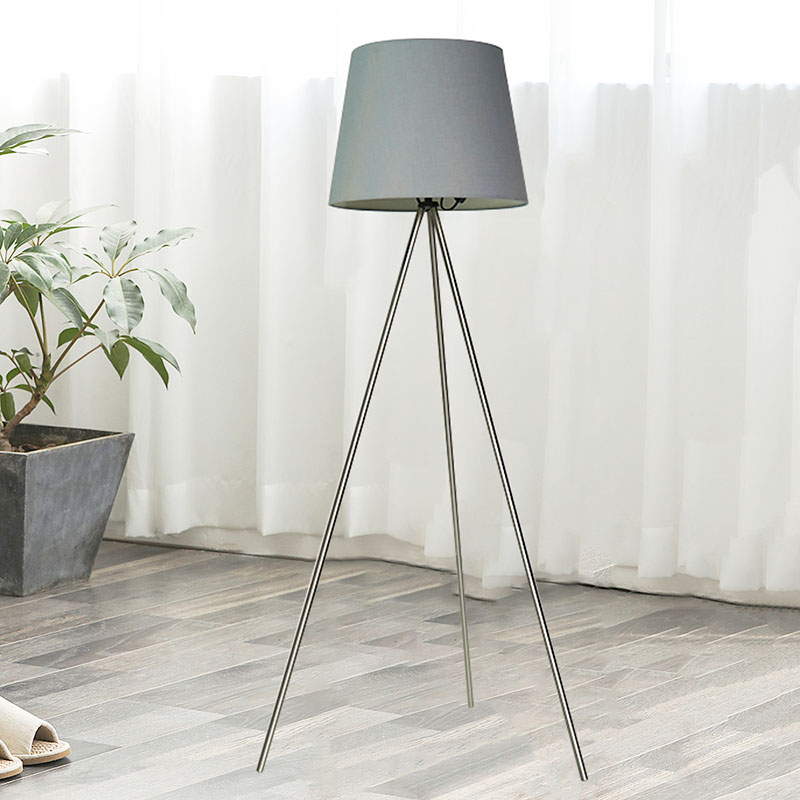 Nordic Style Guest Room Three-Legged Floor Lamp