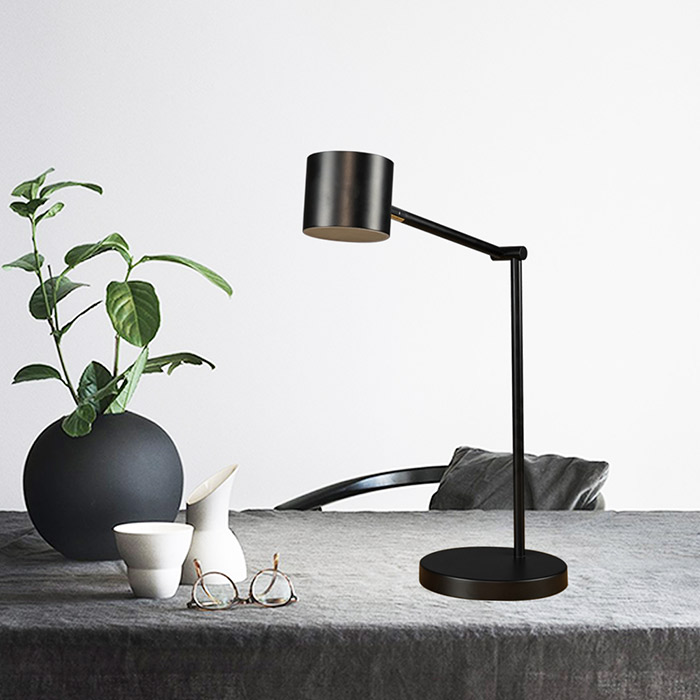 Stepless Dimming Desk Lamp